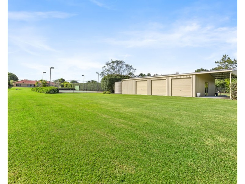 15 Maryland Avenue, Carrara QLD 4211