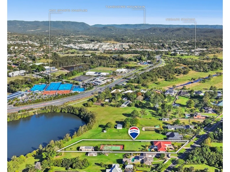 15 Maryland Avenue, Carrara QLD 4211