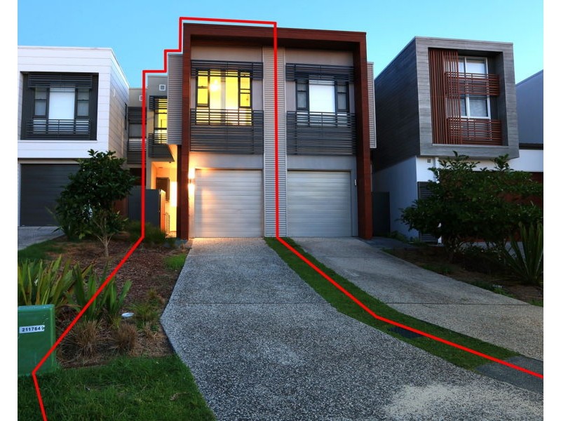 25 The Crestway, Robina QLD 4226