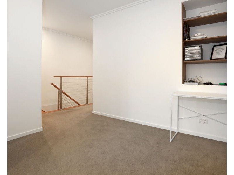 25 The Crestway, Robina QLD 4226