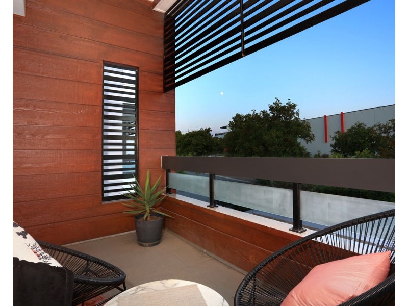 25 The Crestway, Robina QLD 4226