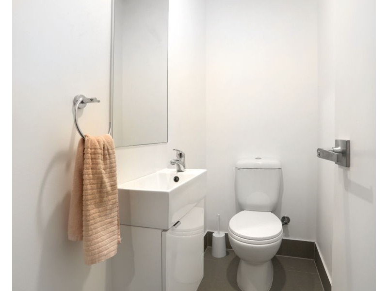 25 The Crestway, Robina QLD 4226