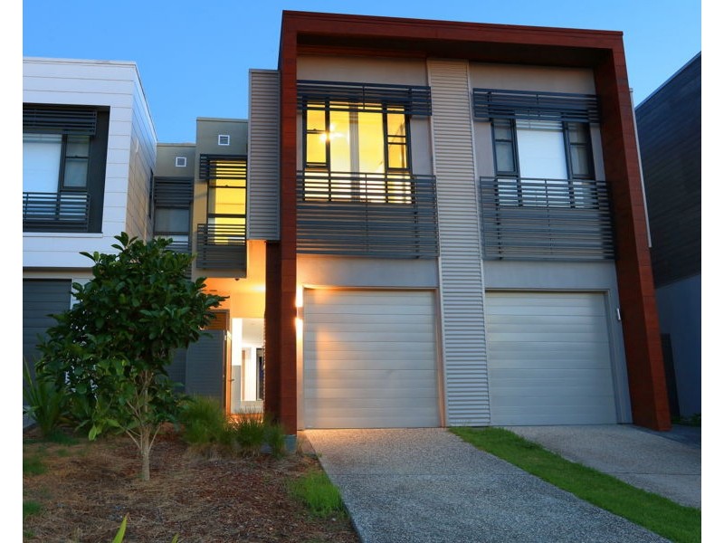 25 The Crestway, Robina QLD 4226