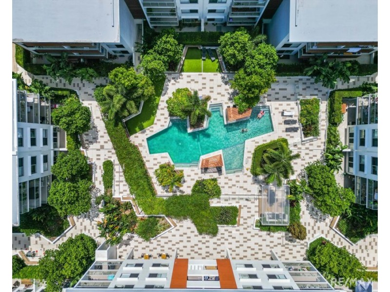 1211/6-8 Waterford Court, Bundall QLD 4217