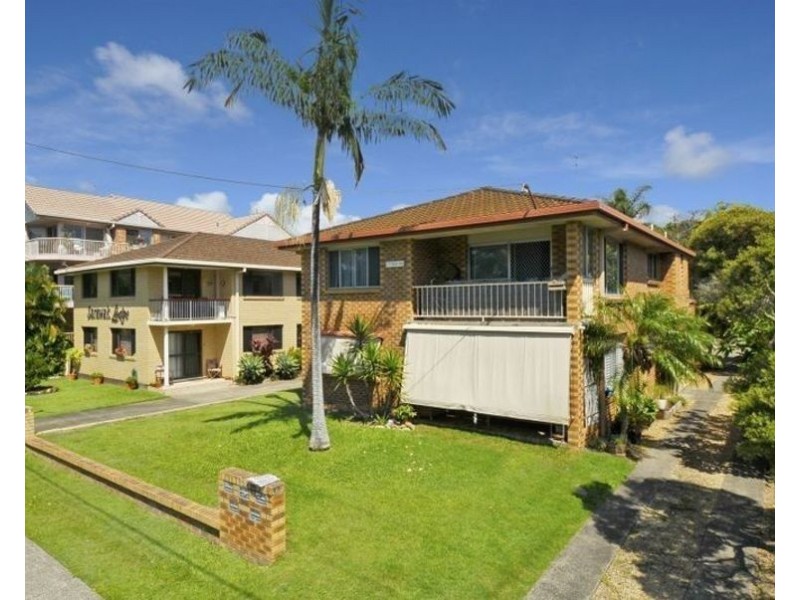 1/80 Sarawak Avenue, Palm Beach QLD 4221