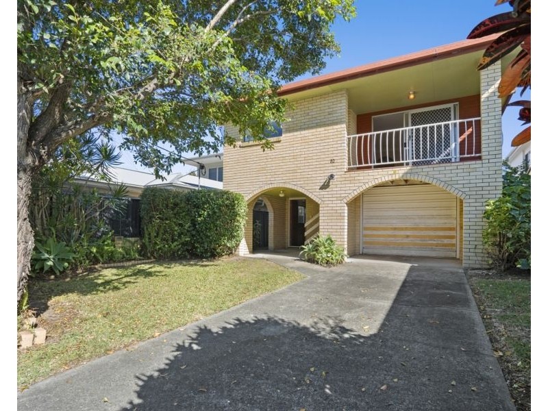 82 Sunshine Parade, Miami QLD 4220