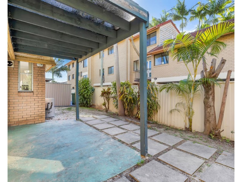 8/11 Peninsular Drive, Surfers Paradise QLD 4217