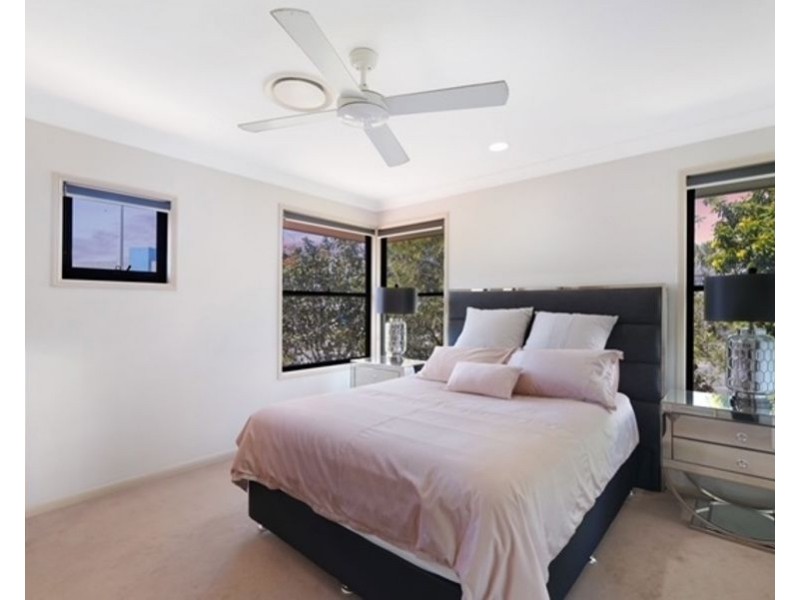 8/1-7 Pine Valley Drive, Robina QLD 4226