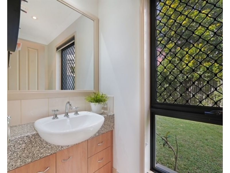 8/1-7 Pine Valley Drive, Robina QLD 4226