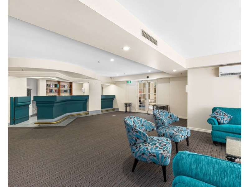 26/129 Surf Parade, Broadbeach QLD 4218