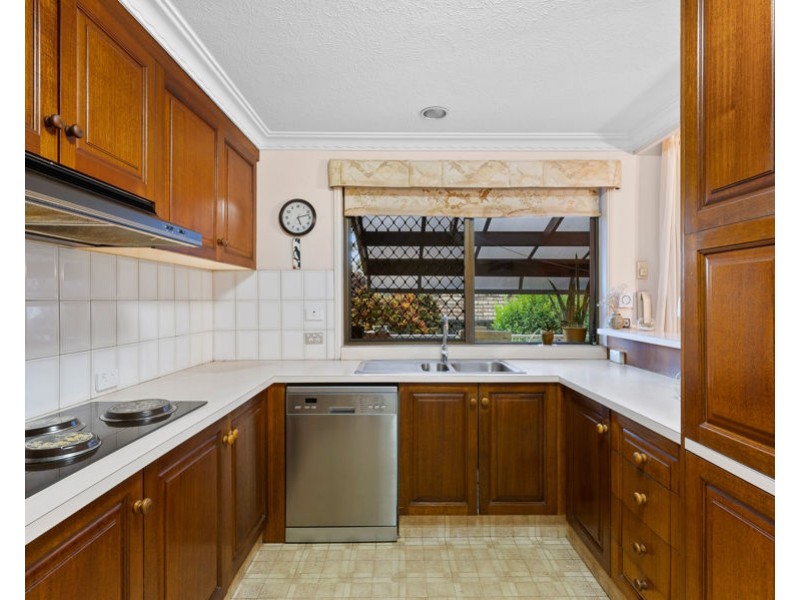 7 Belmore Close, Robina QLD 4226