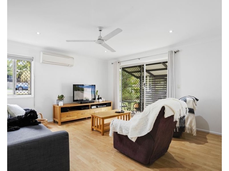 16 Chuter Avenue, Southport QLD 4215