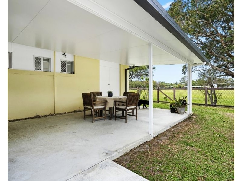 16 Chuter Avenue, Southport QLD 4215