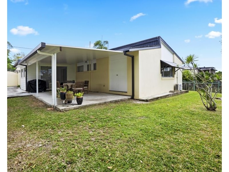 16 Chuter Avenue, Southport QLD 4215
