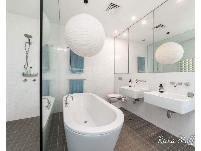 2805/159 Old Burleigh Road, Broadbeach QLD 4218