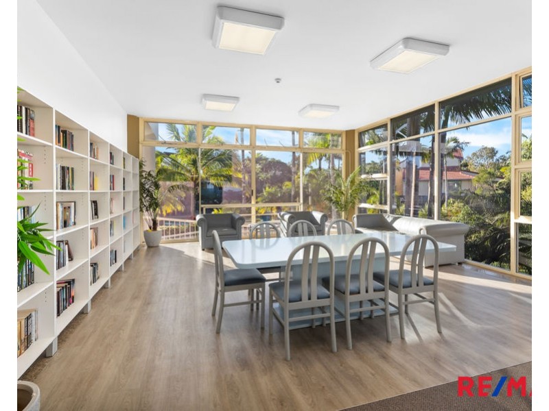 56/125 Santa Cruz Blvd, Clear Island Waters QLD 4226