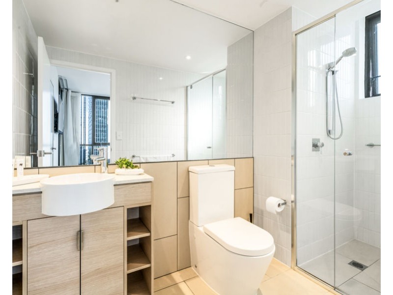 1103/2663 Gold Coast Highway, Broadbeach QLD 4218