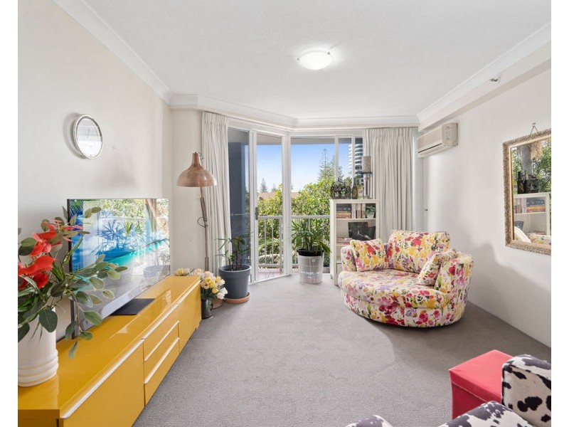 1034/2623-2633 Gold Coast Highway, Broadbeach QLD 4218