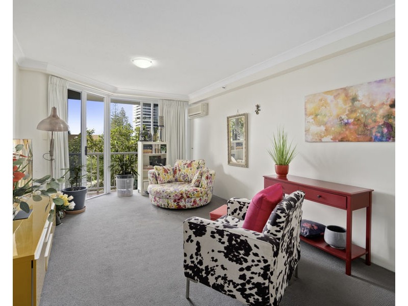 1034/2623-2633 Gold Coast Highway, Broadbeach QLD 4218