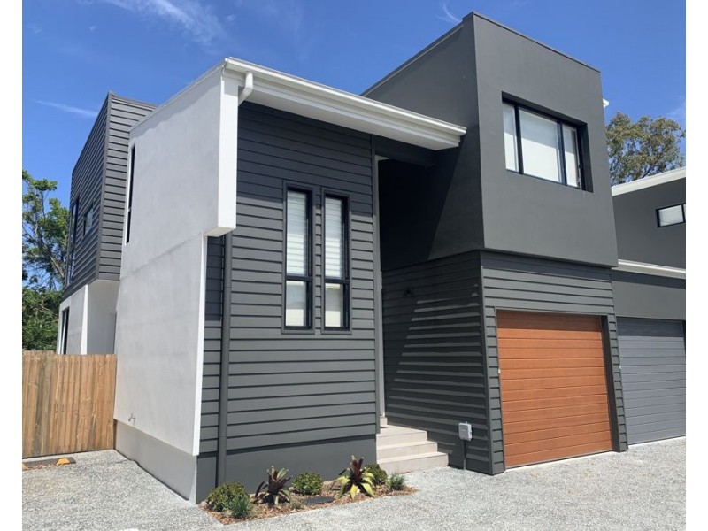 3 /200 Southport Nerang Road, Southport QLD 4215