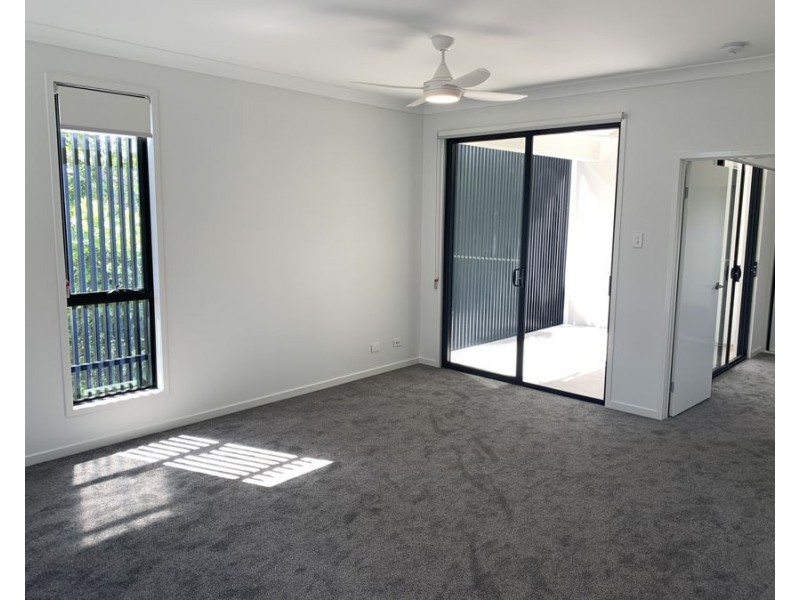 3 /200 Southport Nerang Road, Southport QLD 4215