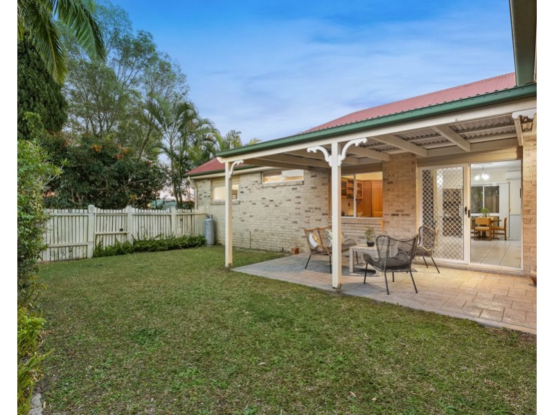 4 Castaway Court, Robina QLD 4226