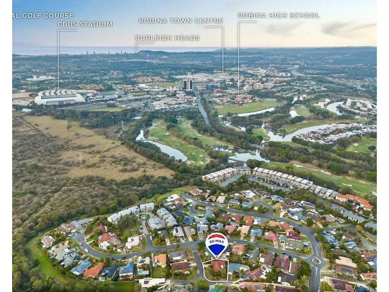 4 Castaway Court, Robina QLD 4226