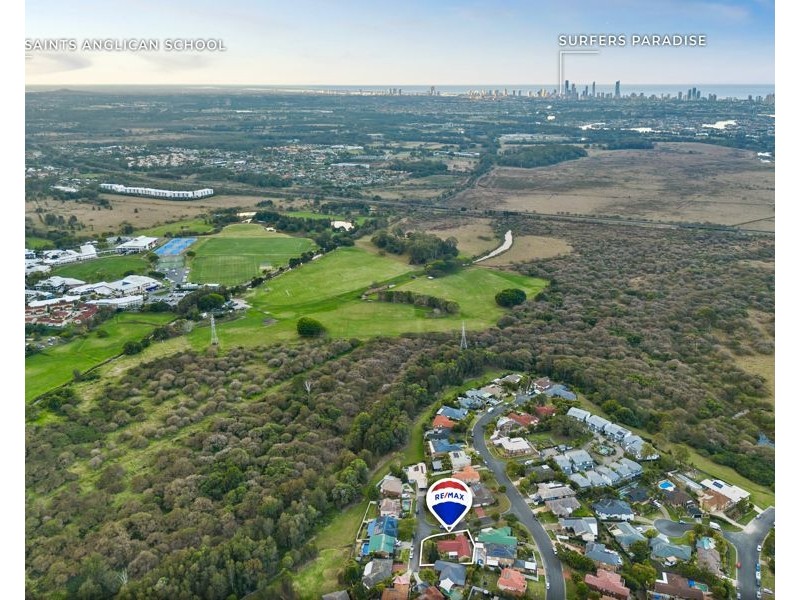 4 Castaway Court, Robina QLD 4226