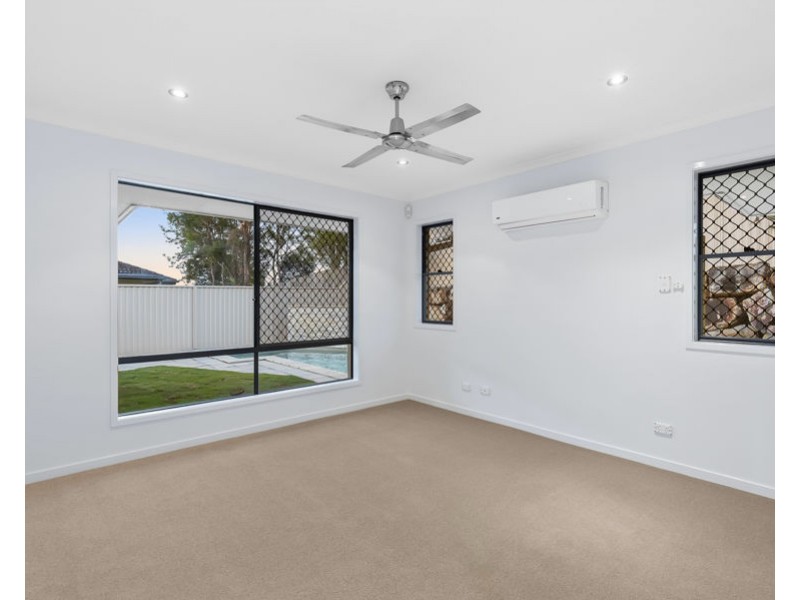 59 Highcrest Circuit, Molendinar QLD 4214