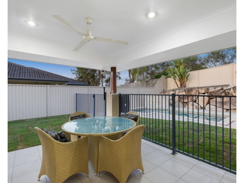 59 Highcrest Circuit, Molendinar QLD 4214