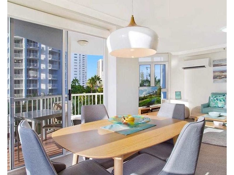 1031/2623-2633 Gold Coast Highway, Broadbeach QLD 4218