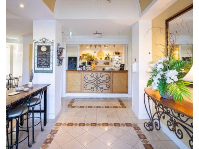 1031/2623-2633 Gold Coast Highway, Broadbeach QLD 4218