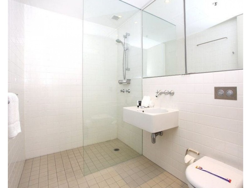 1601/159 Old Burleigh Road, Broadbeach QLD 4218