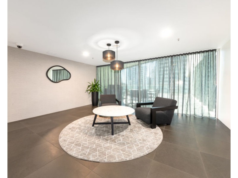 1601/159 Old Burleigh Road, Broadbeach QLD 4218