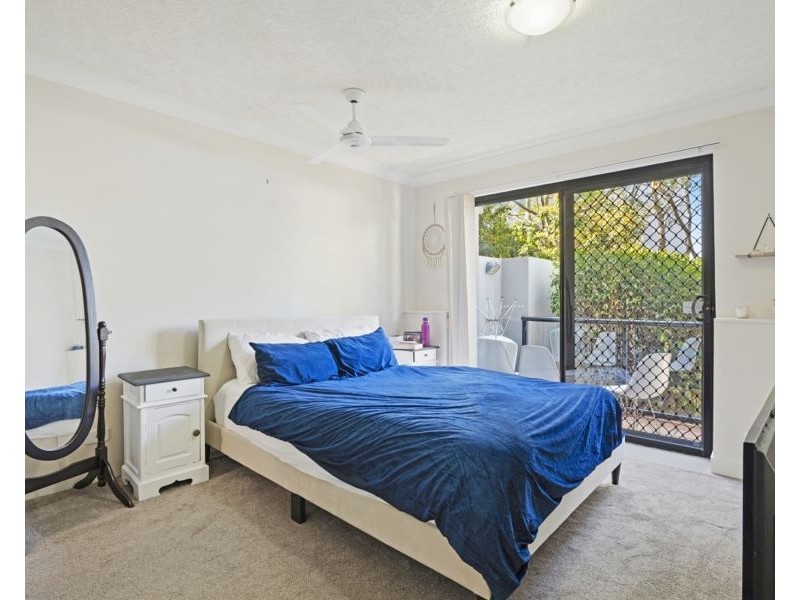 7/24 Slatyer Avenue, Bundall QLD 4217