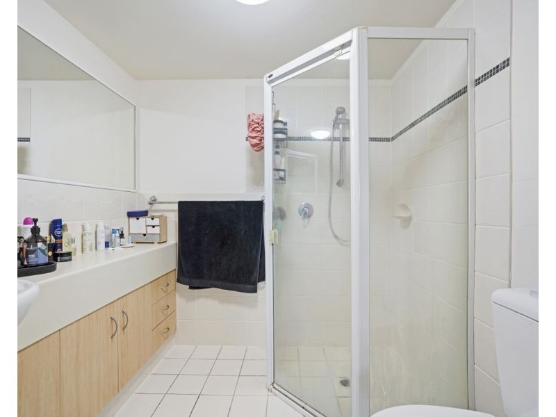 7/24 Slatyer Avenue, Bundall QLD 4217