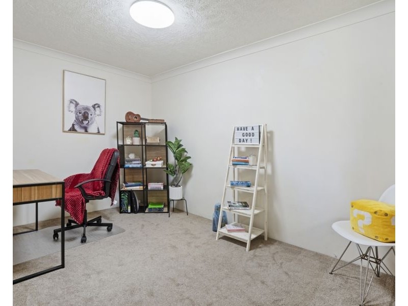 7/24 Slatyer Avenue, Bundall QLD 4217