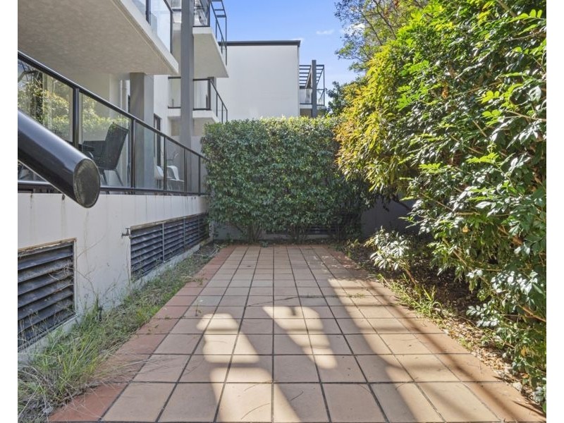 7/24 Slatyer Avenue, Bundall QLD 4217