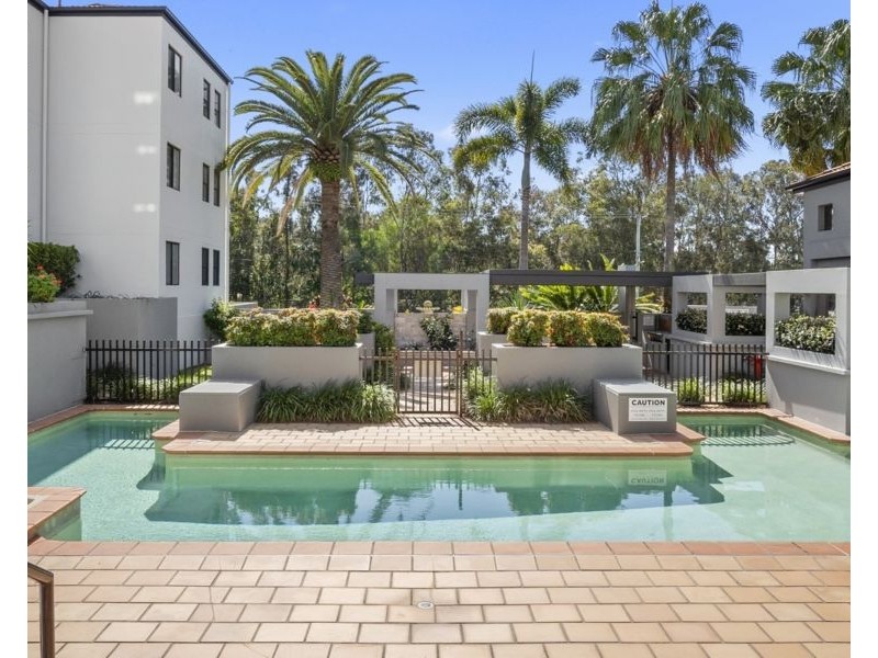 7/24 Slatyer Avenue, Bundall QLD 4217