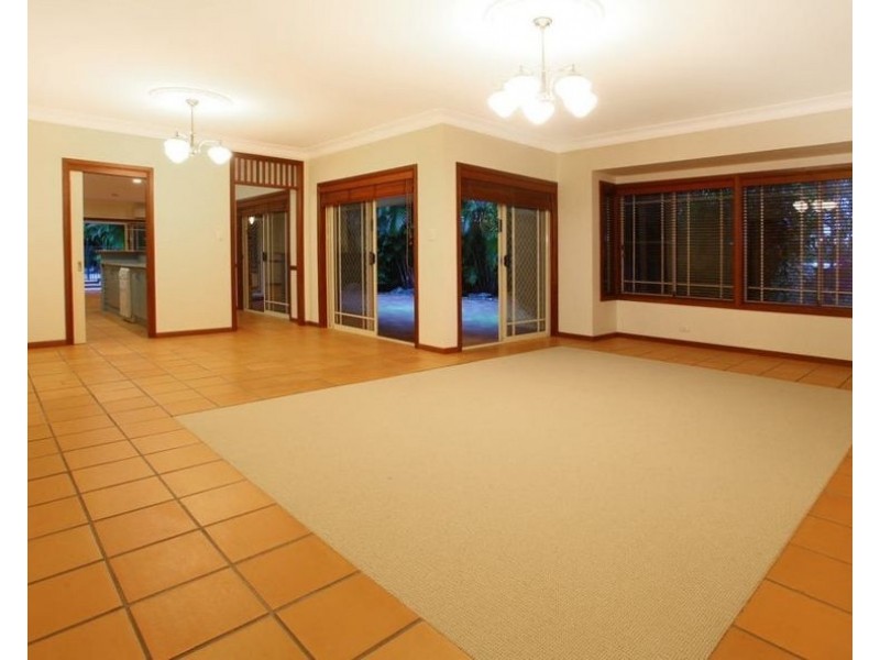 20 Collingwood Avenue, Robina QLD 4226