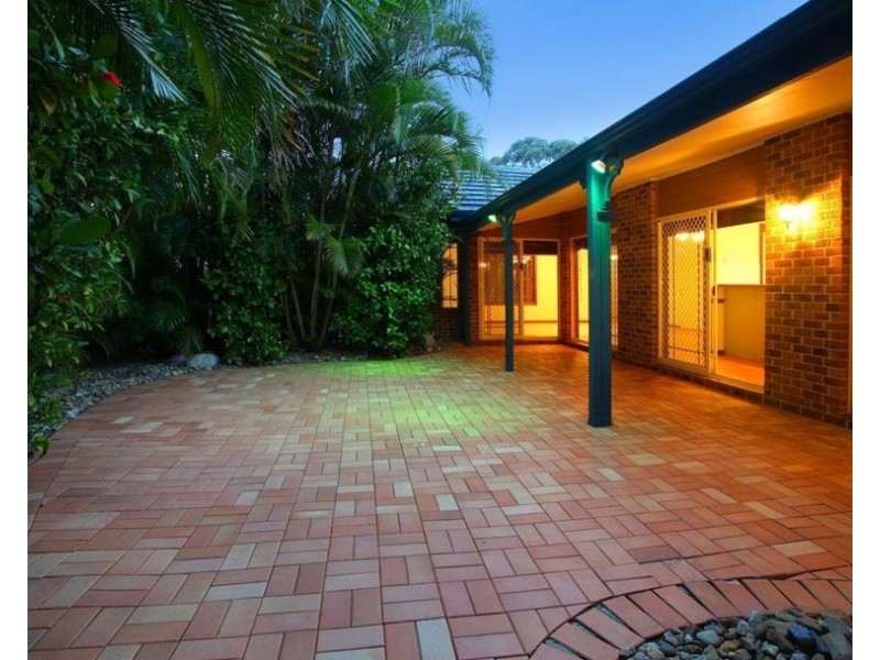 20 Collingwood Avenue, Robina QLD 4226