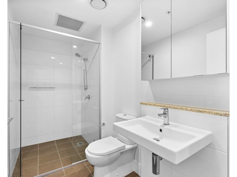 58/2729 Gold Coast Highway, Broadbeach QLD 4218