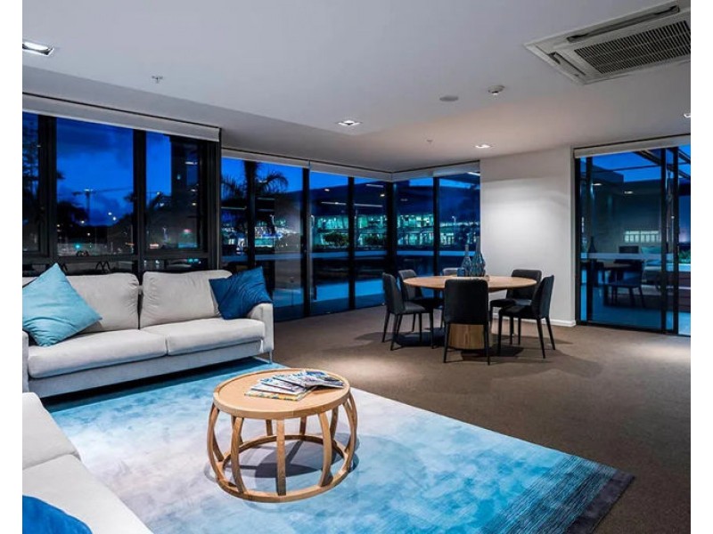 58/2729 Gold Coast Highway, Broadbeach QLD 4218