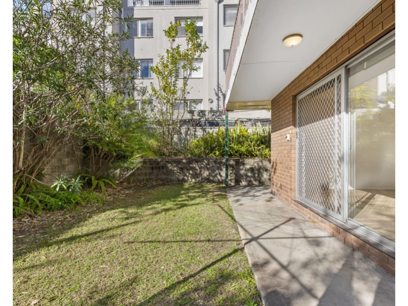 1/21 Jubilee Avenue, Broadbeach QLD 4218