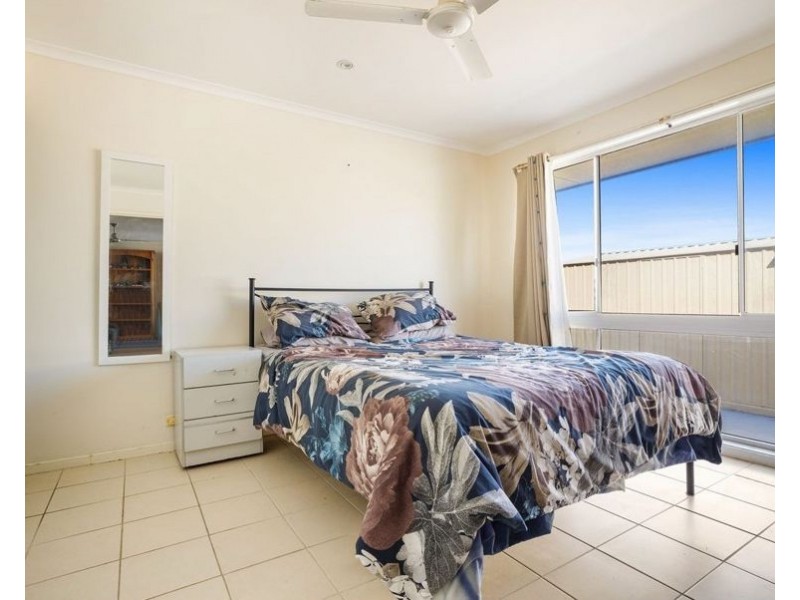 15 Compass Court, Mermaid Waters QLD 4218