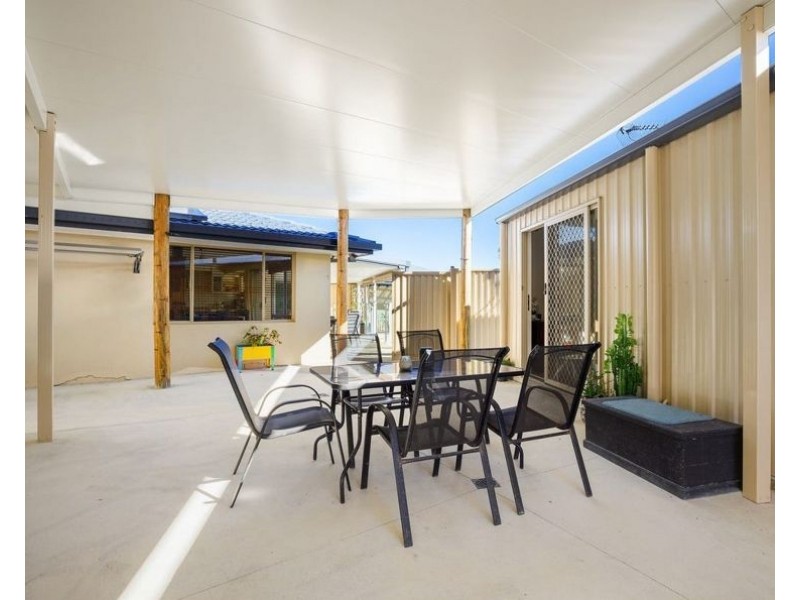 15 Compass Court, Mermaid Waters QLD 4218