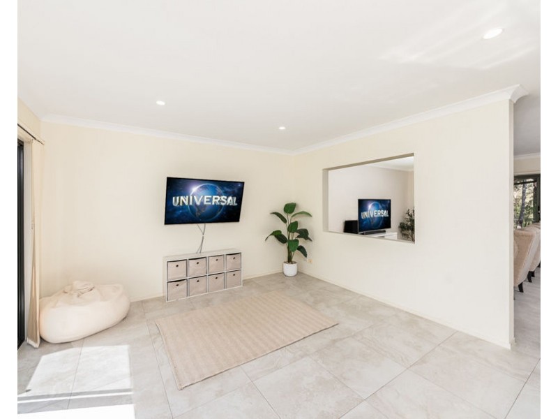 19/2 Catalina Way, Upper Coomera QLD 4209