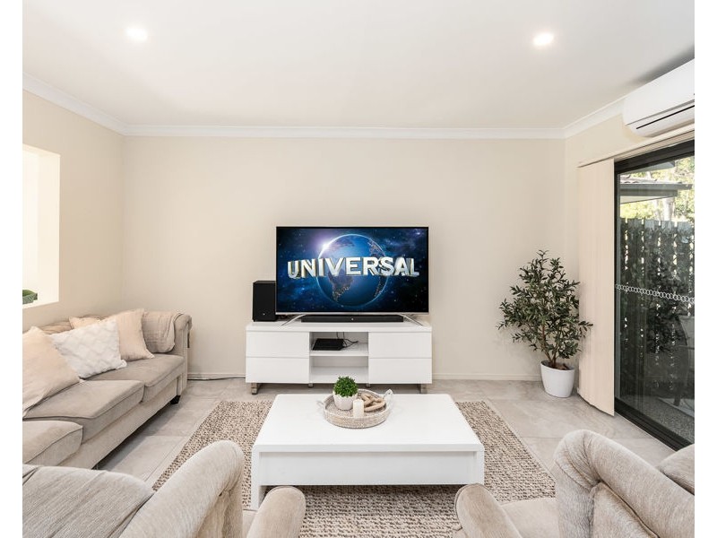 19/2 Catalina Way, Upper Coomera QLD 4209