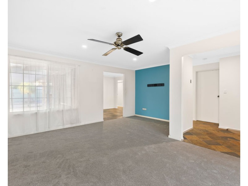 13 Darnay Road, Broadbeach Waters QLD 4218