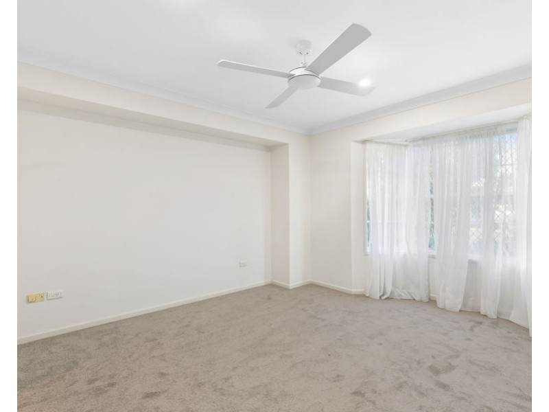 13 Darnay Road, Broadbeach Waters QLD 4218